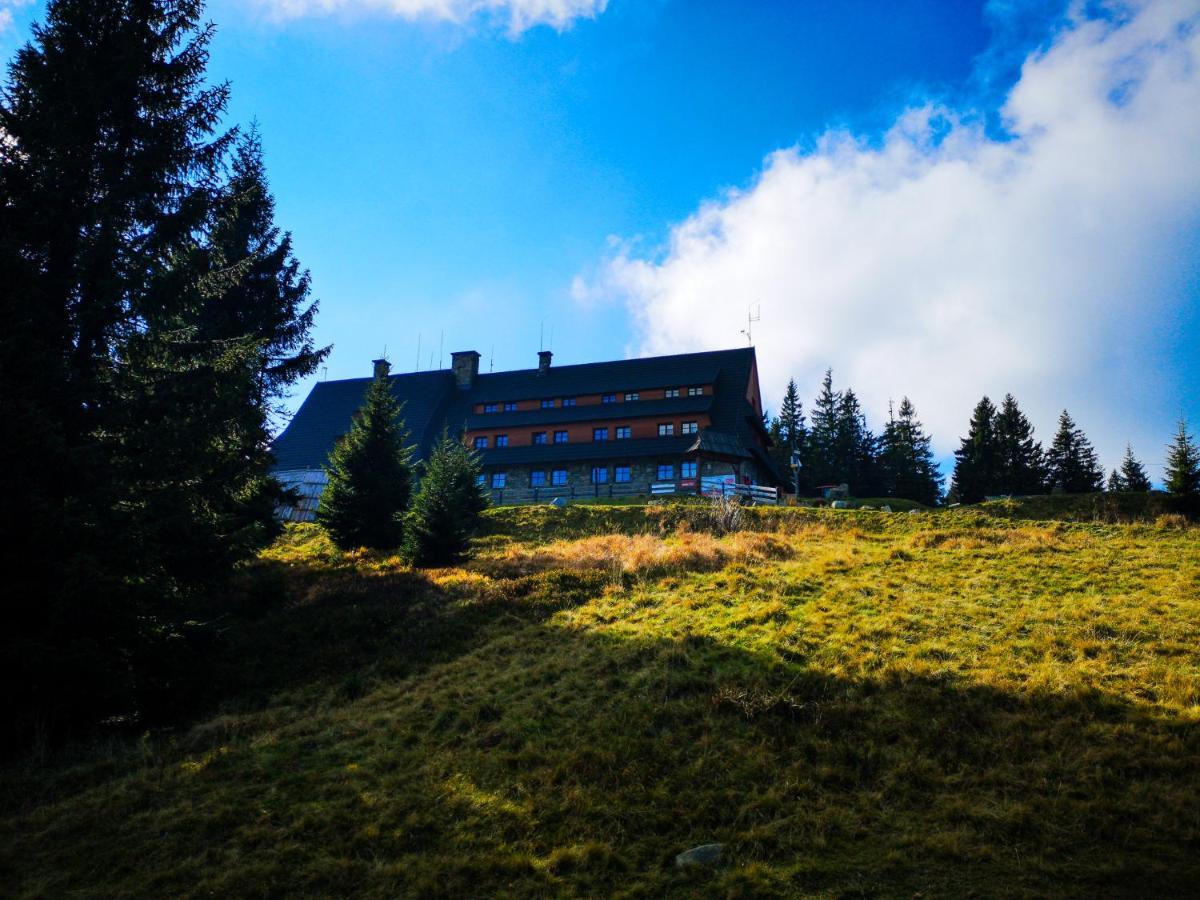 Em Gorce Resort Domki Z Sauna I Jacuzzi Waksmund Экстерьер фото