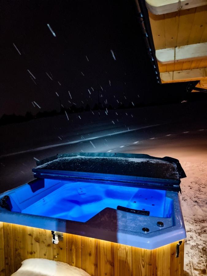 Em Gorce Resort Domki Z Sauna I Jacuzzi Waksmund Экстерьер фото
